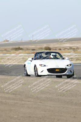 media/Nov-10-2025-Private Event (Mon) [[7fd464aee1]]/Novice/Session 3 (Sunset)/